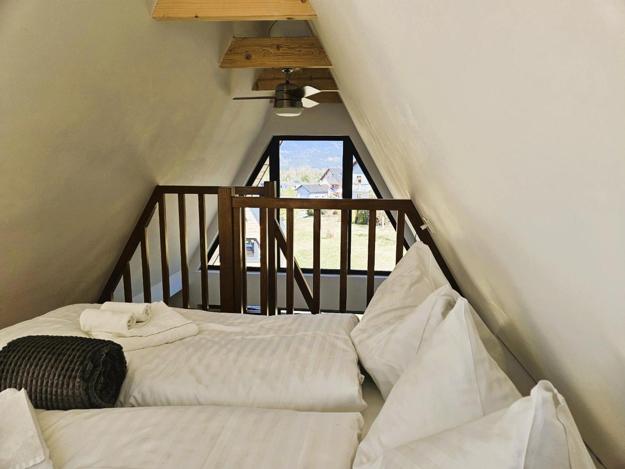 Mountains & Lakes - Chaletdorf & Appartements Villach Zewnętrze zdjęcie