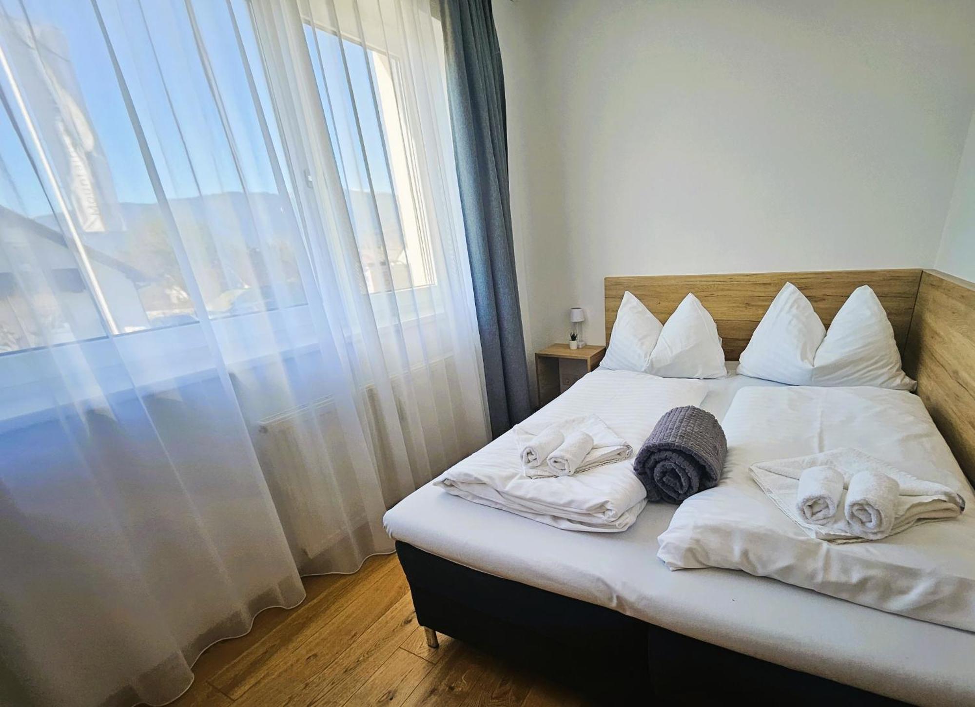 Mountains & Lakes - Chaletdorf & Appartements Villach Zewnętrze zdjęcie